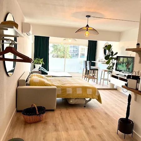 Le Sud Et Piscine شقة جاسّا