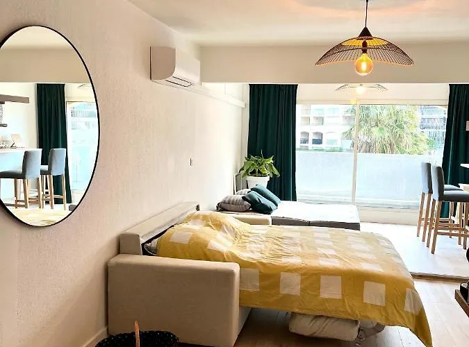 Apartment Le Sud Et Piscine