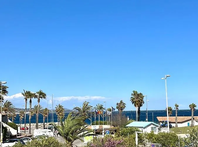 Le Sud Et Piscine * Gassin
